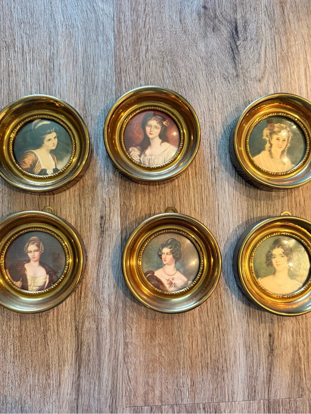 VTG Cameo Creations Gold Color Metal Frames Women Period Dress Round Mini Set 6